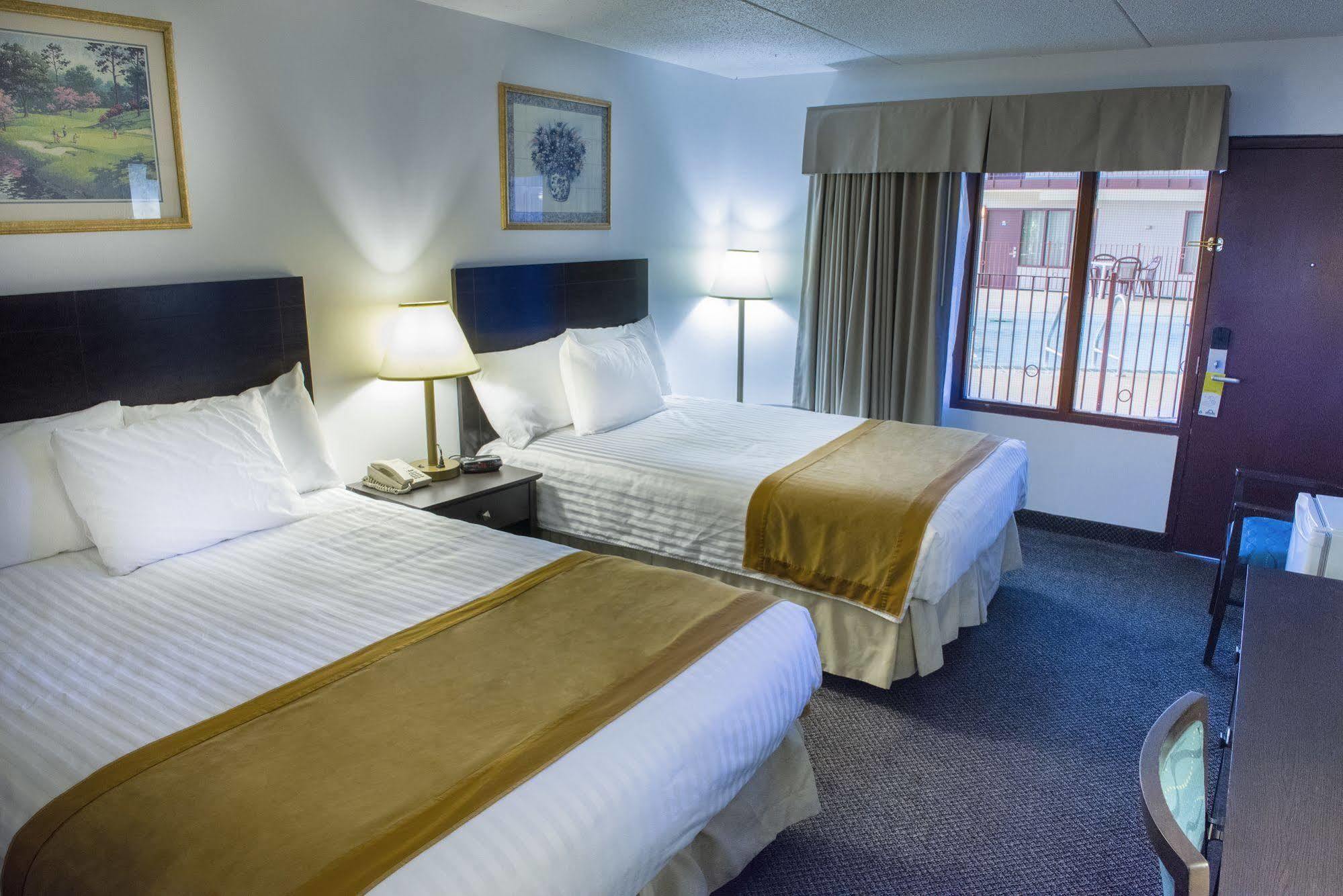 Howard Johnson By Wyndham Portage La Prairie Eksteriør bilde