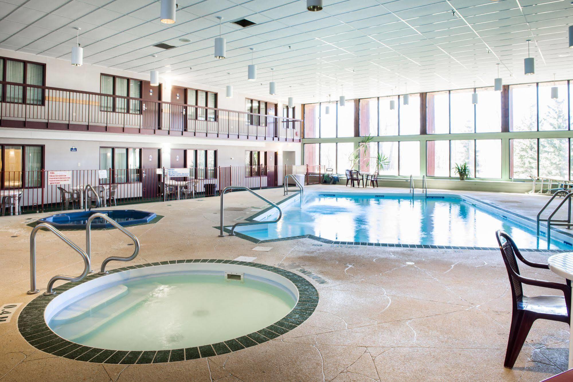 Howard Johnson By Wyndham Portage La Prairie Eksteriør bilde